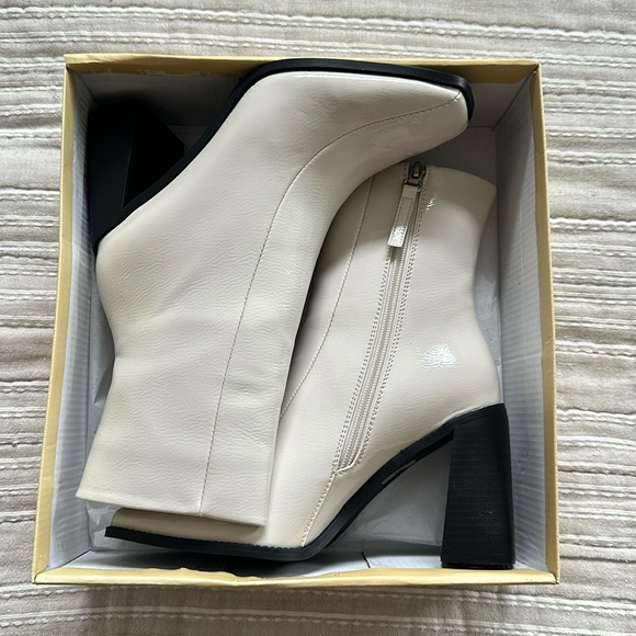 Princess Polly Kira Boot - Picture 3 of 8